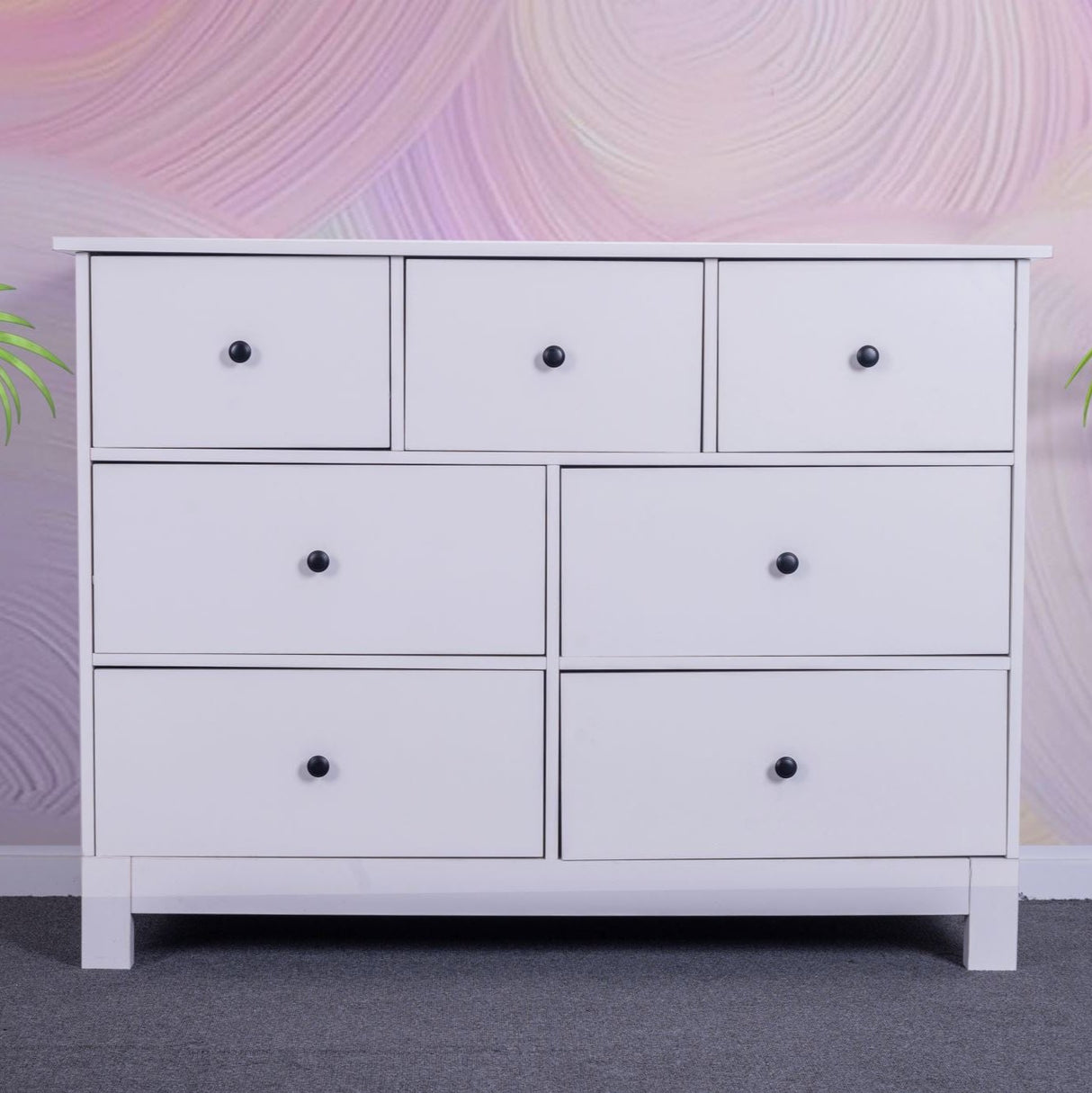'Pamela' Chest of 7 White Drawers