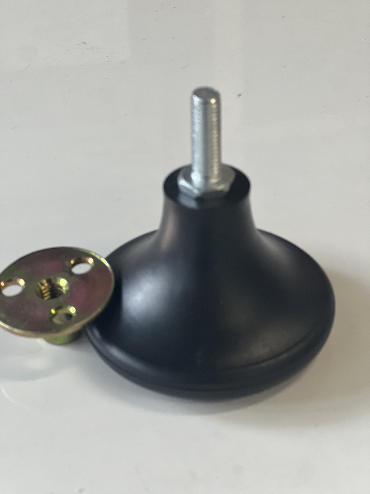 BED LEGS SHORT (50mm) M8