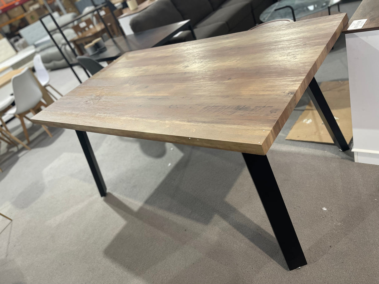 Flow Dining Table Square Legs