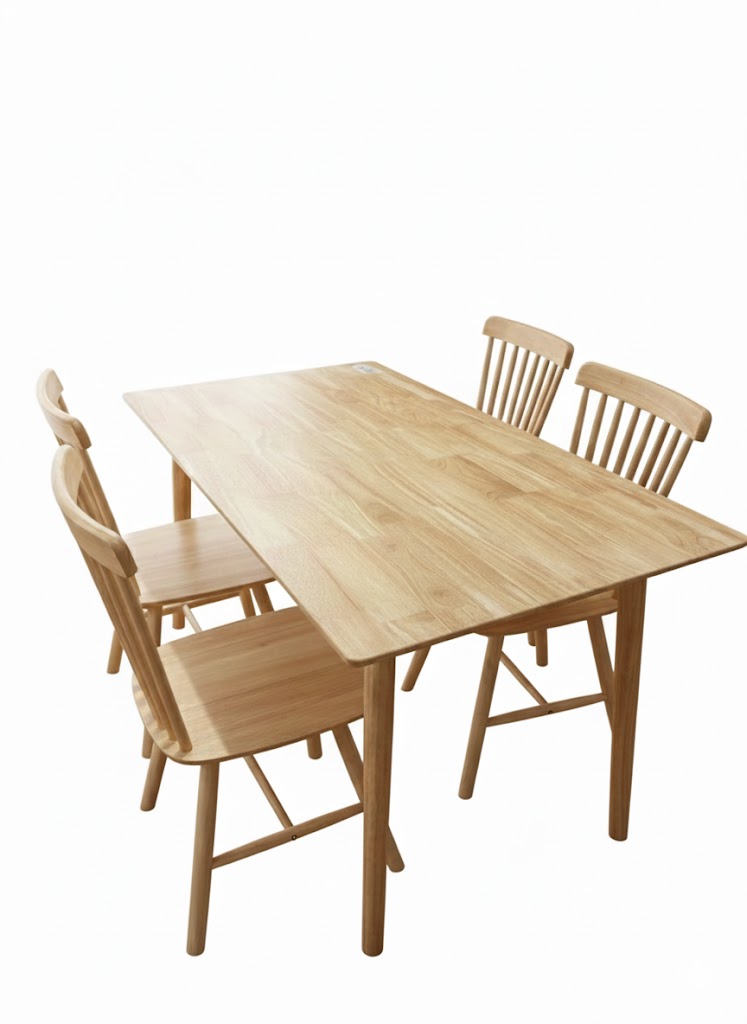 Jinbi Dining Table Rubber Wood Light Oak New