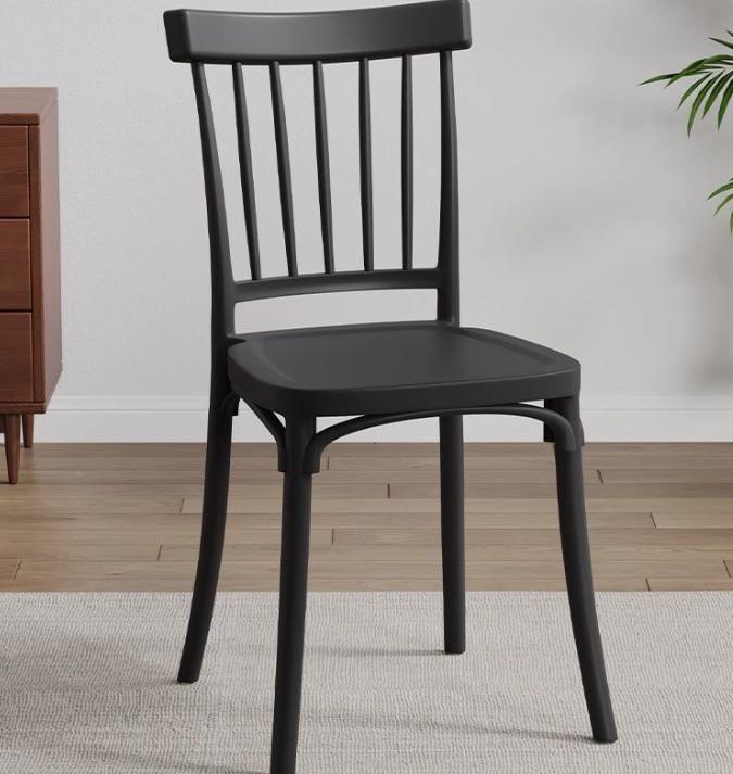 Axis Chair Black